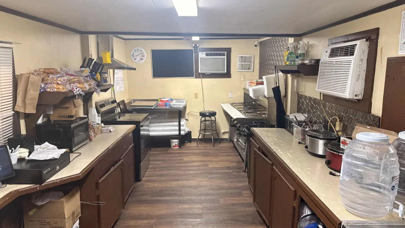 The kitchen line